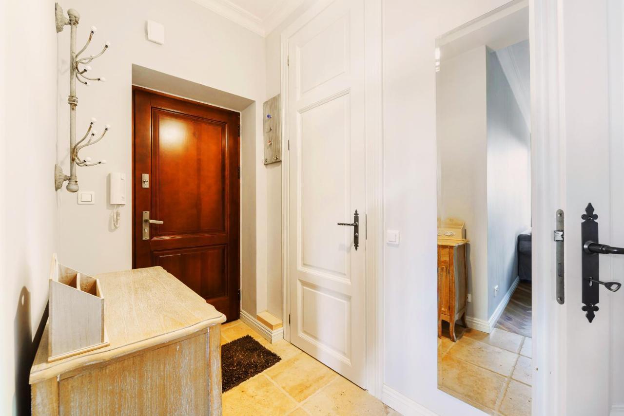 Designer Flat In The Heart Of Old Town Apartment วอร์ซอ ภายนอก รูปภาพ